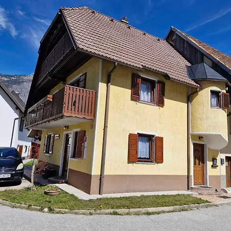 Kometer Apartment