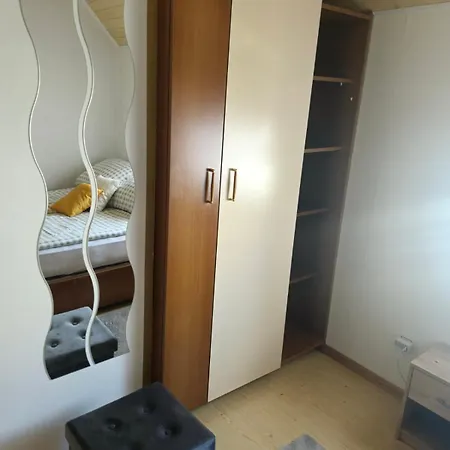 Apartment Kometer